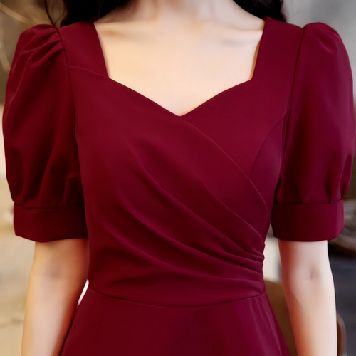 Rent Mother of the Bride Dress in Champagne Color, New Fall , High-End, Sister Group, Unique, Long Length, Slimming, Long Sleeve Evening Gown Dress for Women