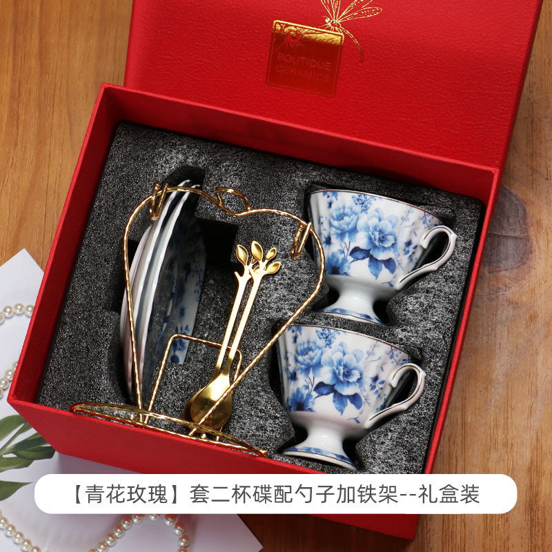 Taza de café de porcelana china de estilo europeo Taza y platillo Juego de té de la tarde británico Taza de té negro de cerámica exquisita de alta gama Hogar