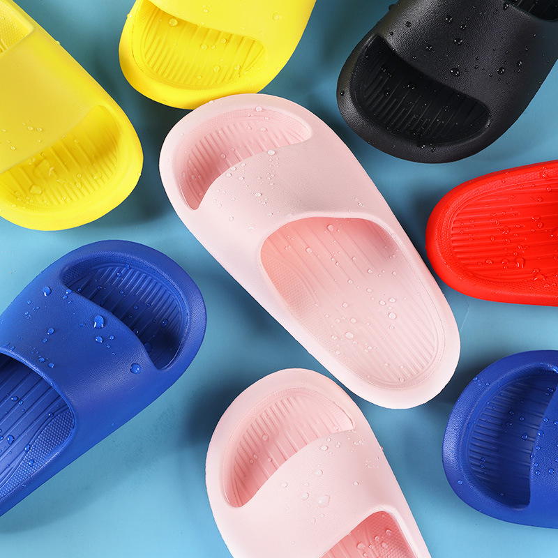 Pure Color Cute Children's Slippers EVA Soft Sole Baby One-Sided Slippers for Outdoor Wear, Factory Wholesale Children's Slippers