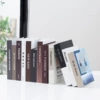 As shown in the picture, English coffee-colored single copies are random (the whole set is 12 copies)