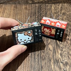 ミニチュアドールハウスミニモデルリビングルームシーンアクセサリーレトロ昔ながらのテレビままごとおもちゃの装飾品