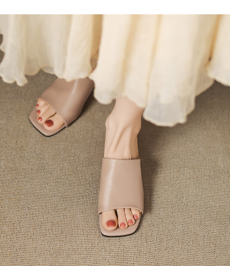 Sandal hở mũi nữ gót thấp quai ngang đế bằng 2,5 cm — Hạnh sắc (cao 2,5 cm) chi tiết 34