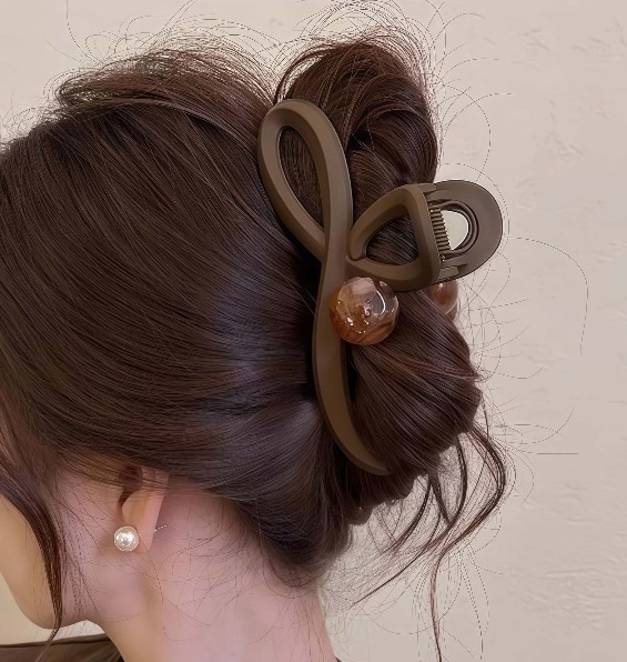 Brown pearl clip [13cm]
