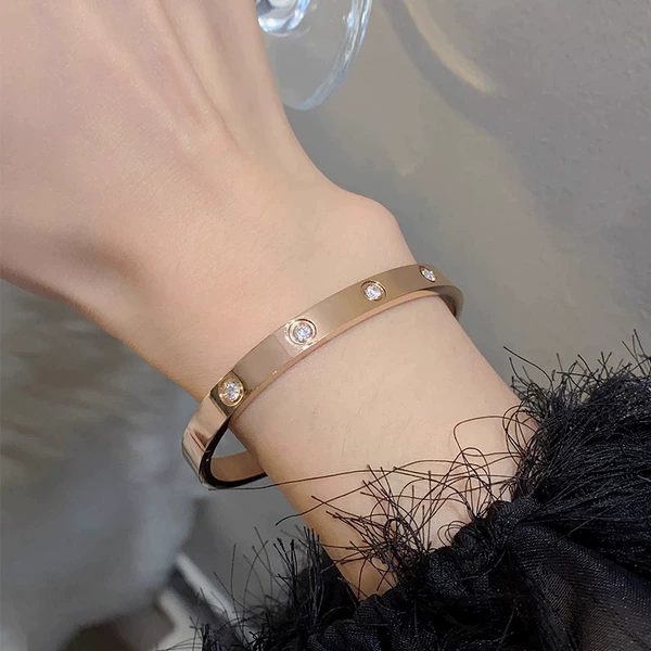 Golden bracelet, pink gold