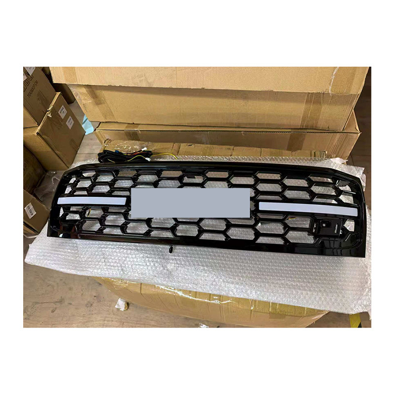 Suitable for 2005-2008 Land Cruiser LC100 modified front grille, LC100 front grille with lights