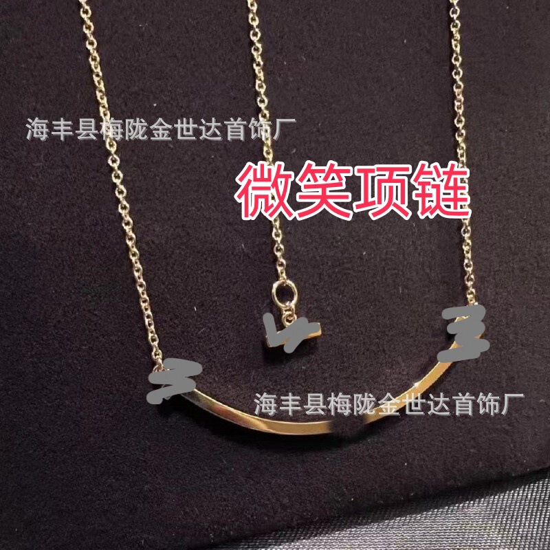 Tijia Smile Necklace Thickly Plated 18K Gold Smooth Surface Full Diamond Smiley Face Necklace Fine Craftsmanship Clavicle Chain Jewelry for Women