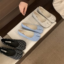 平底分趾猪蹄鞋女鞋子外穿2025新款夏季白色波点浅口马蹄猪脚单鞋