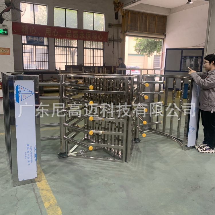 尼高迈供应手动半高矩形单限旋转门高铁站单向出口梳状栏杆转向门