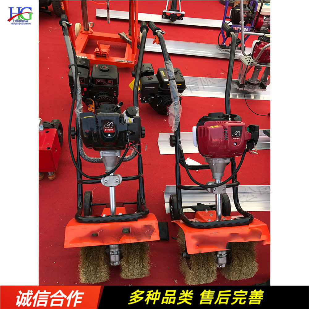 手推式钢丝刷除锈设备 瓦房屋顶除锈设备 钢结构屋顶翻新机