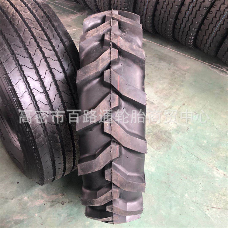 徐州甲字11.2-24拖拉机轮胎11.2-24农用旱田人字花纹加厚轮胎