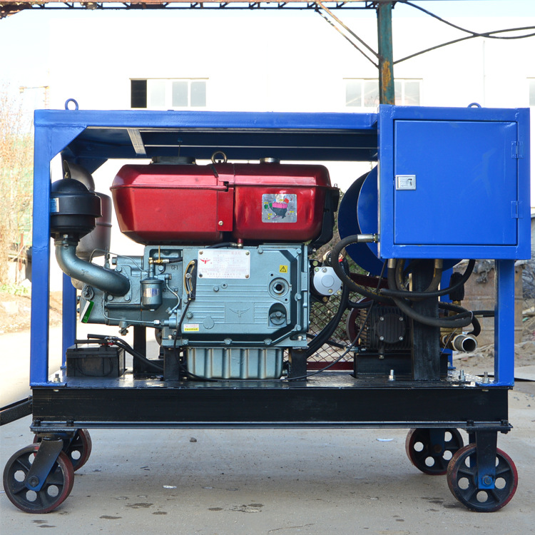 小型高压疏通机汽油驱动意大利进口油污管道疏通清洗机厂家价格