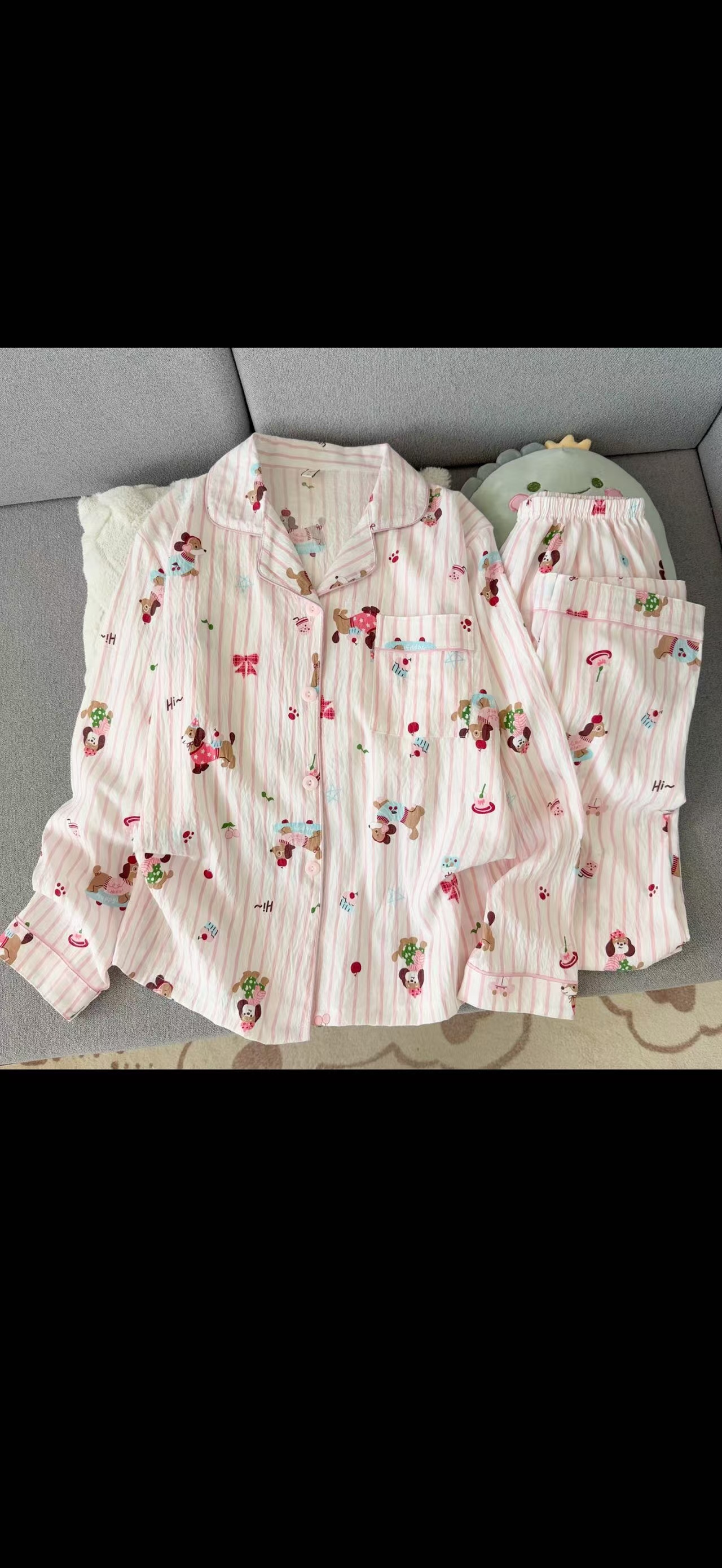 Algodón nublado al por mayor transfronterizo nuevo pijama de niña pantalones de manga larga delgados dulces dibujos animados impresión de ropa para el hogar set