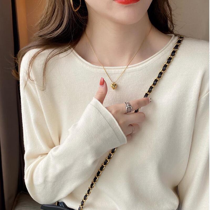 White Knitted Sweater for Women, Spring and Autumn Base Layer, Suitable for Wearing under a Suit, 2026 Early Autumn New Thin Top, Autumn and Winter Sweater