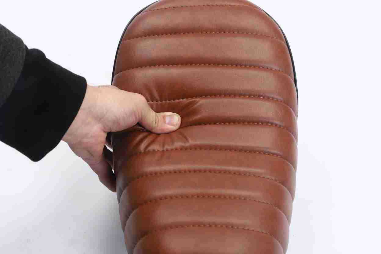 Shock-Absorbing Saddle Electric Bicycle Seat Cushion Breathable Electric Bike Seat for Long Rides, Beach, and Snow Bike Seat for Electric Bicycles