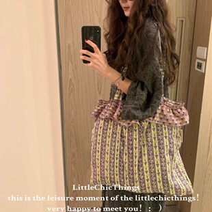 LittleChicThings original violet small tulip pleated lace fresh holiday style shoulder crossbody bag