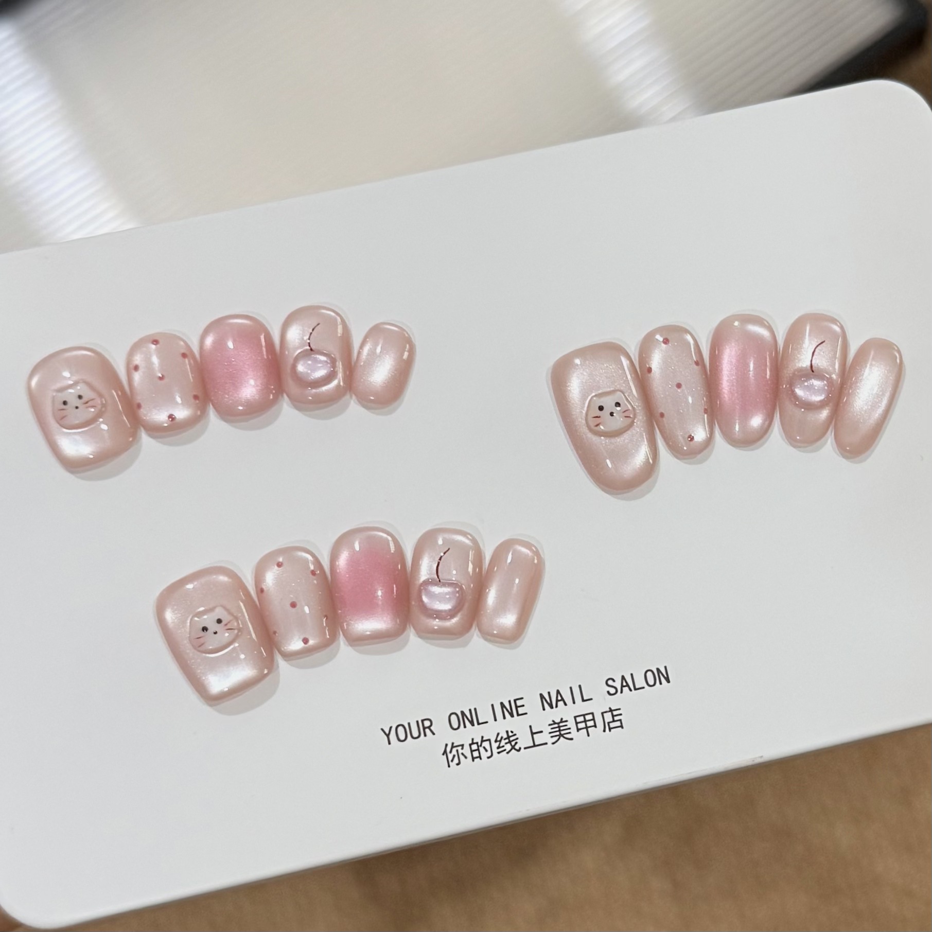 【Sweet Peach Cat】Popular Nude Pink Glass Bead Cat Eye 3D Cat Cherry Handmade Press-On Nails