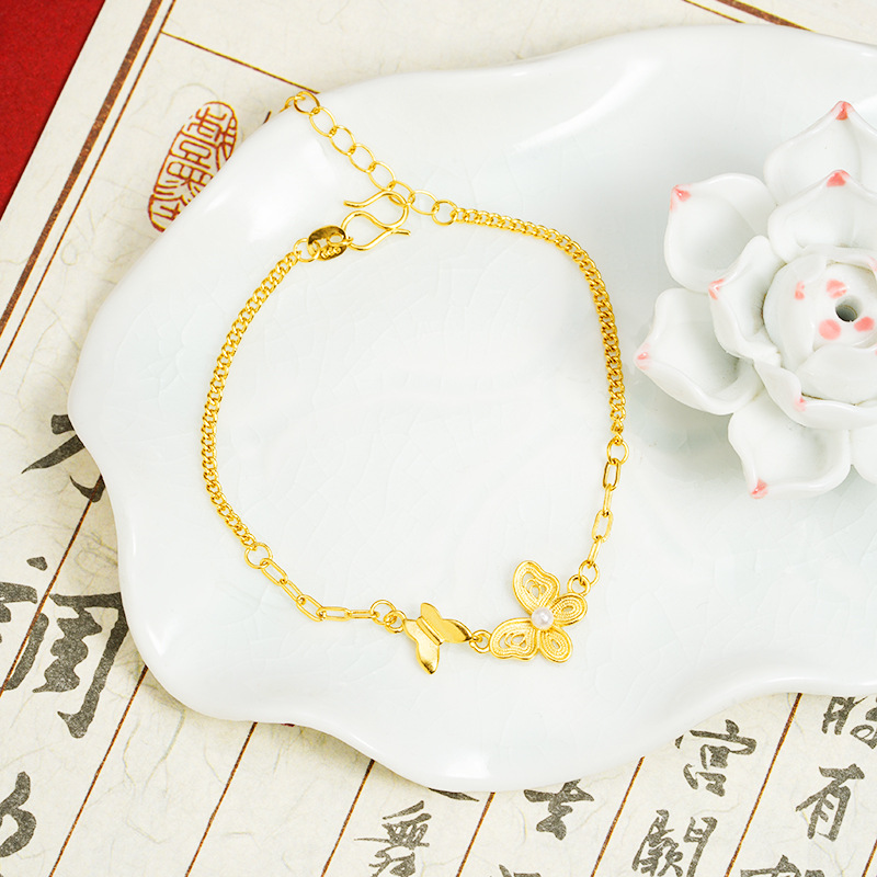 Brazalete de oro de arena vietnamita esmalte de perlas incrustadas mariposa agujerada pulsera temperamento retro no se desvanece joyería al por mayor