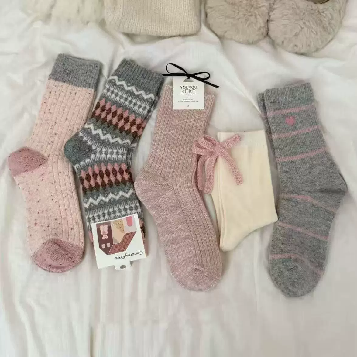 Colored cute retro knee socks with bow