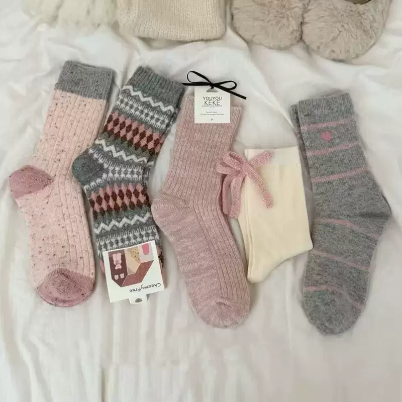 Colored cute retro knee socks with bow