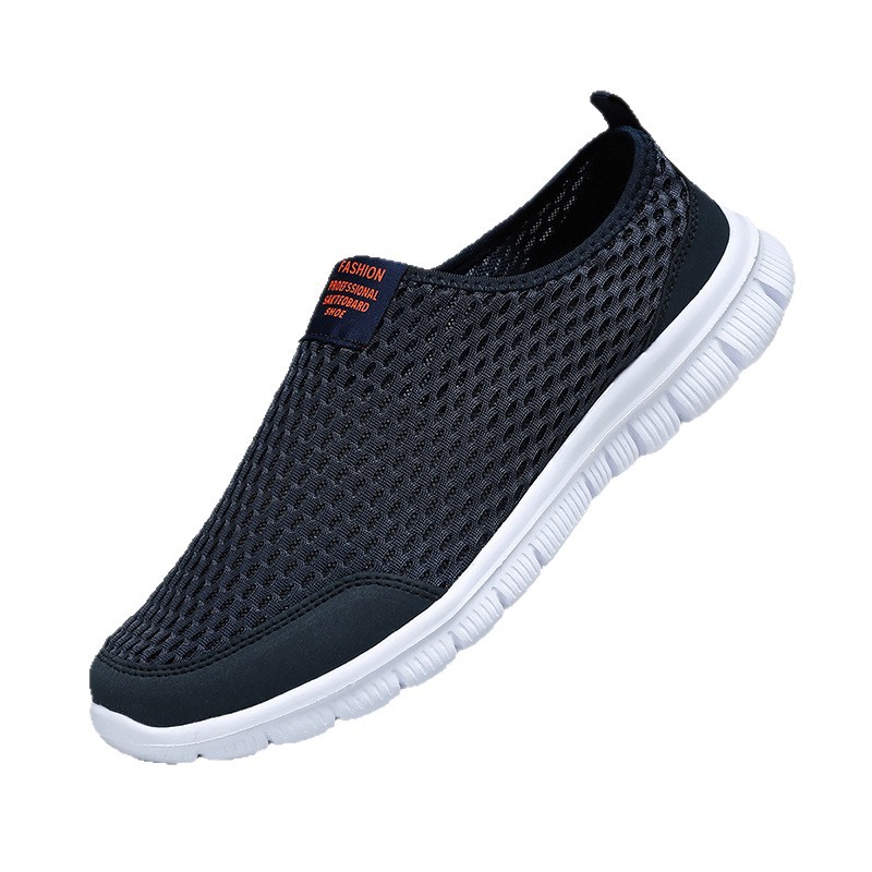 Primavera y verano zapatos casuales de tela de malla para hombres, zapatos de deporte transpirables de tamaño grande para hombres de mediana edad, zapatos ligeros de un solo pie
