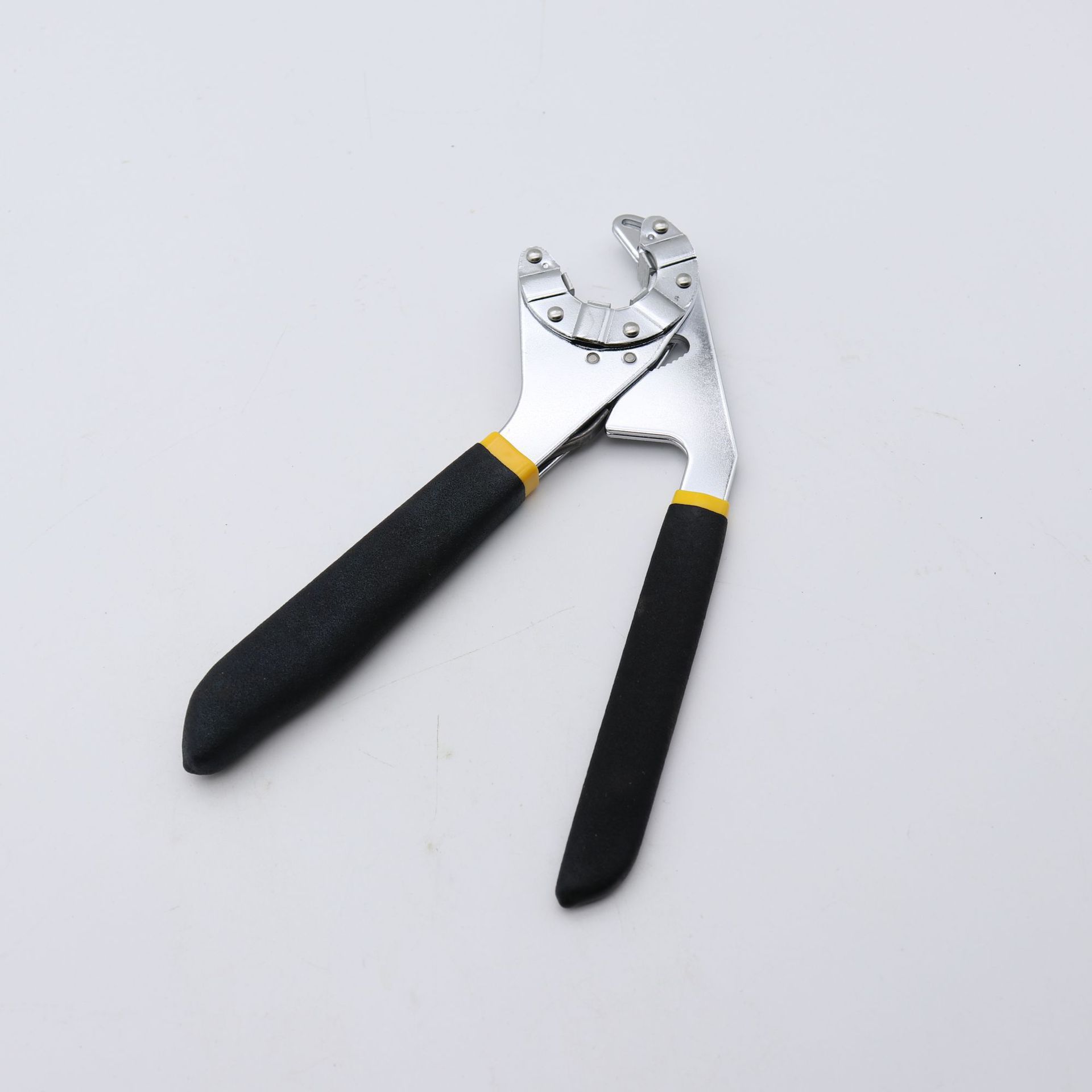 厂家直销魔术活动多功能扭手 可夹持外六角扳手