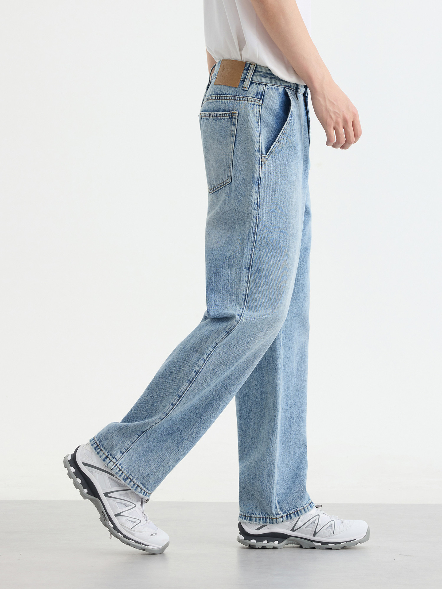 Quần jean nam ống rộng vải Lyocell cotton mềm rũ — Màu xanh da trời