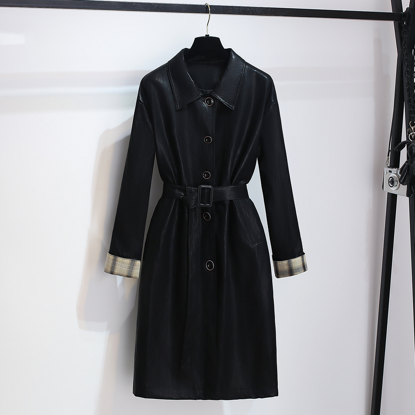 Black Long Pu Leather Trench Coat for Women with Belt, Waist-Cinching, 2026 Early Spring New Style, This Year's Trendy Hot-Selling Jacket