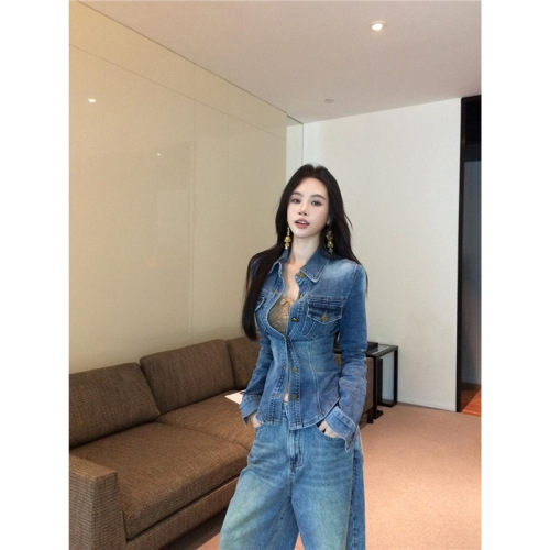 American Washed Retro Niche Women's Denim Jacket 2025 Spring Fitted Slimming Casual Jacket Top Trendy