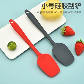 烹饪勺铲;蛋糕模;烘焙刮刀