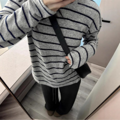 韩系高级感灰色条纹针织衫女秋季新款宽松慵懒风显瘦内搭毛衣上衣
