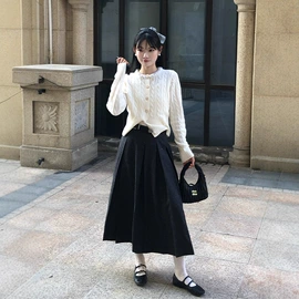 女式针织衫;连衣裙;半身裙