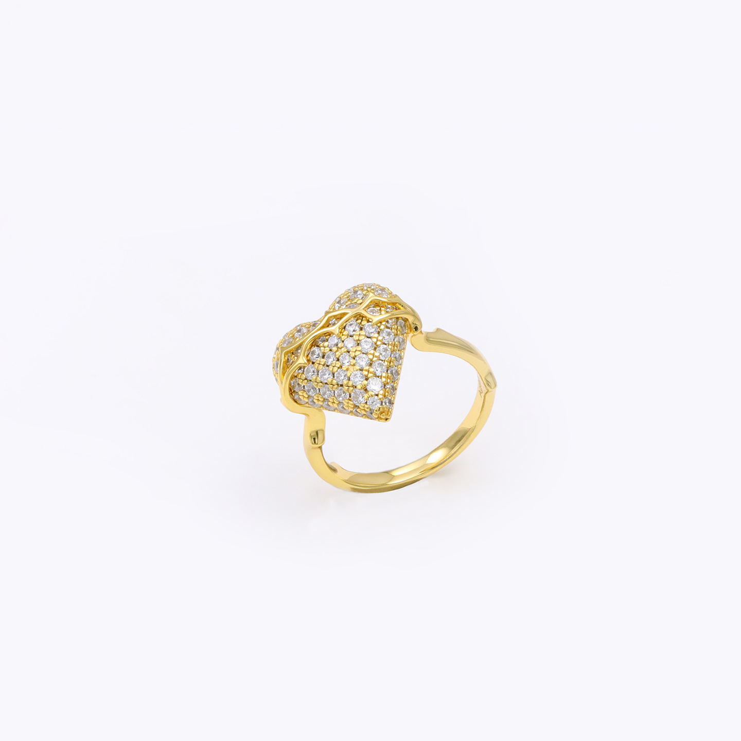 Elegant Heart Ring With Full Diamond Detail For Women_voghion.com