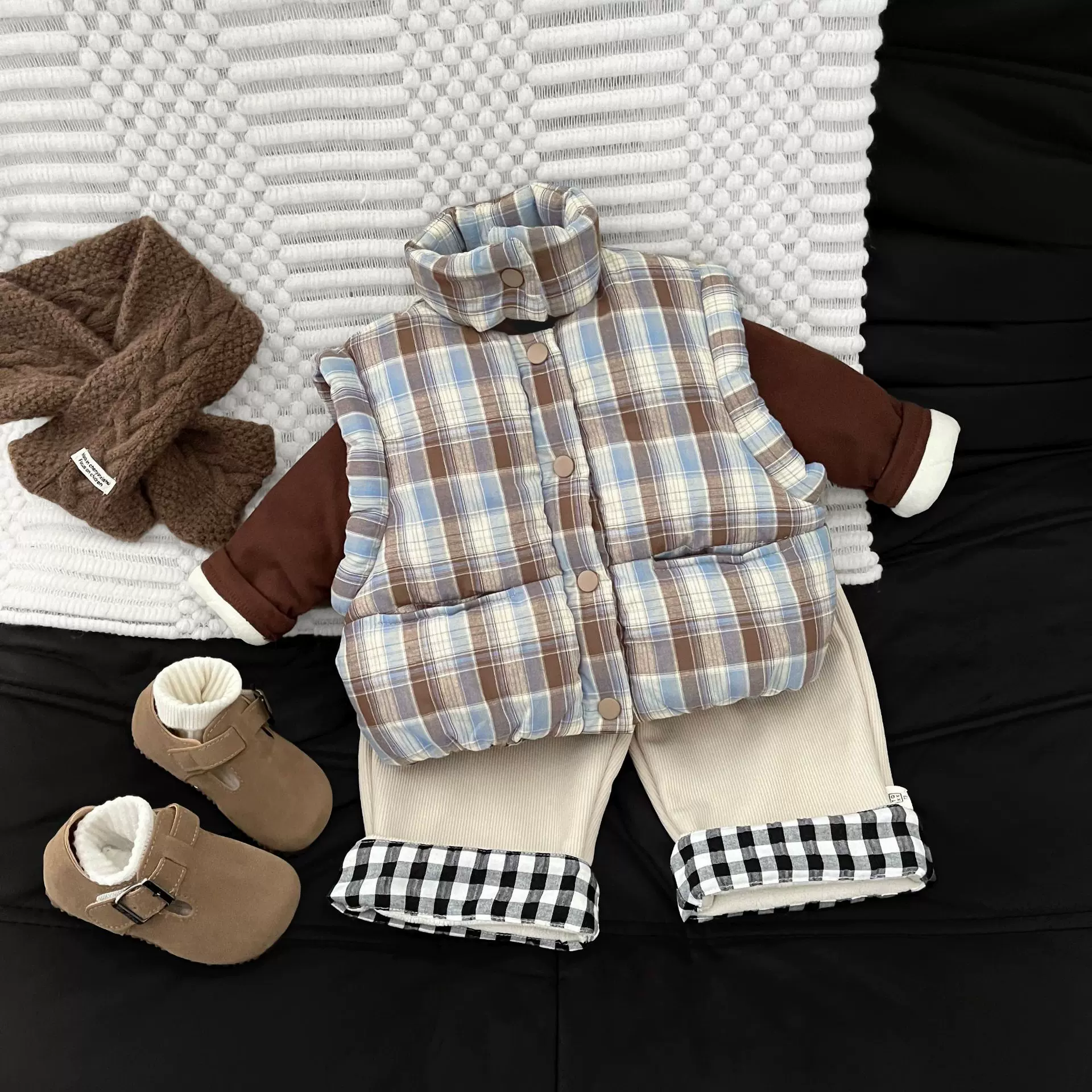 儿童棉马甲2025冬季新款潮酷小男孩夹棉加厚格子背心婴儿外穿坎肩