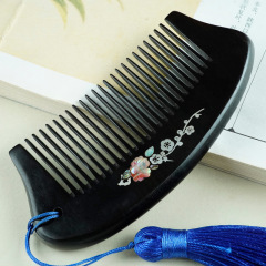 黒檀木は銀の櫛を入れて、紫光檀は銀の貝の梅のマッサージの工芸の魚の形の髪の櫛の贈り物のメーカーを象眼して卸売りします。