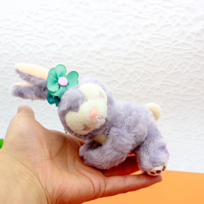 누워있는 자세의 스타 듀