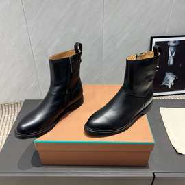 外贸原单2025新款牛皮女靴圆头平底短筒马丁靴时尚百搭休闲短靴