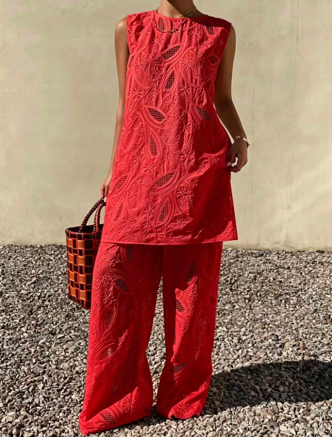 White Embroidered Sleeveless Vest Wide Leg Pants Two Piece Casual Fashion Set Women's Clothing_ecoleips.com