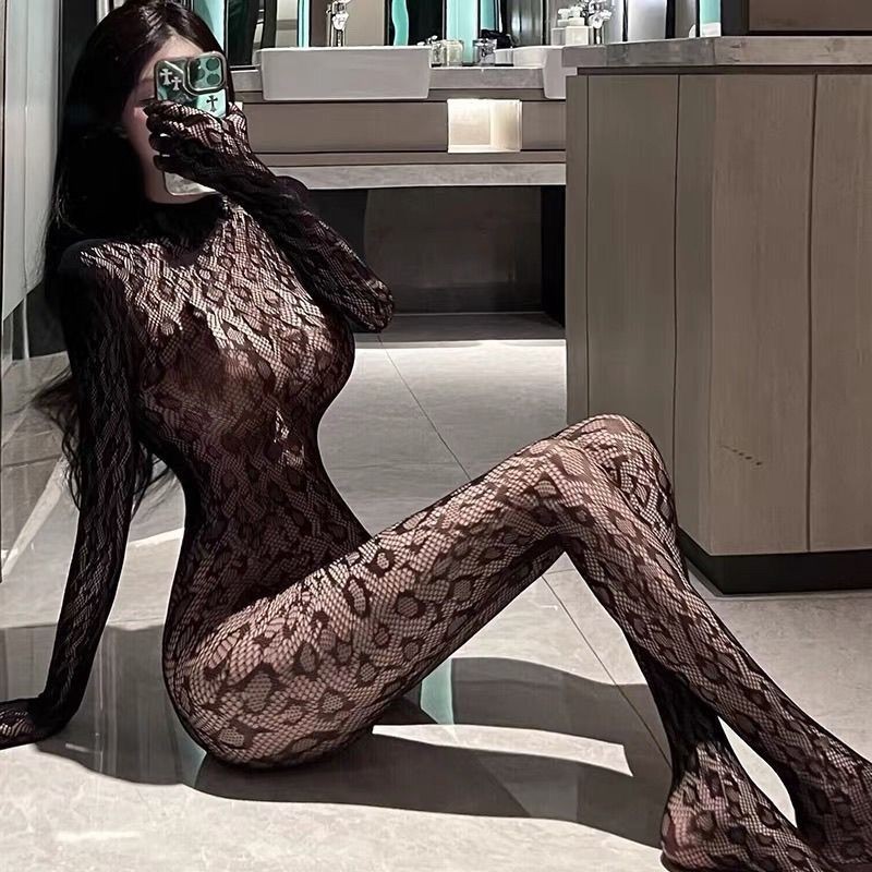 S58 leopard print