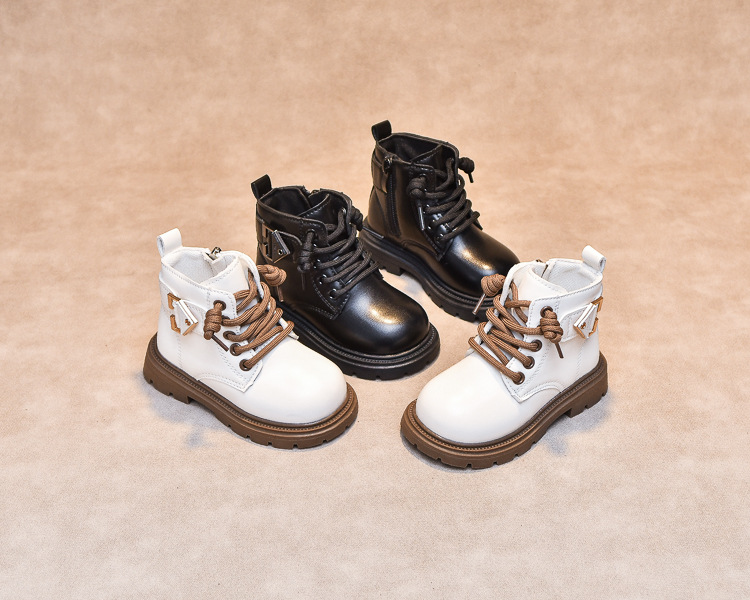 Girl' Martin Britih tyle 2024 autumn and winter new fahion veratile leather children' hort boot, middle-aged_voghion.com