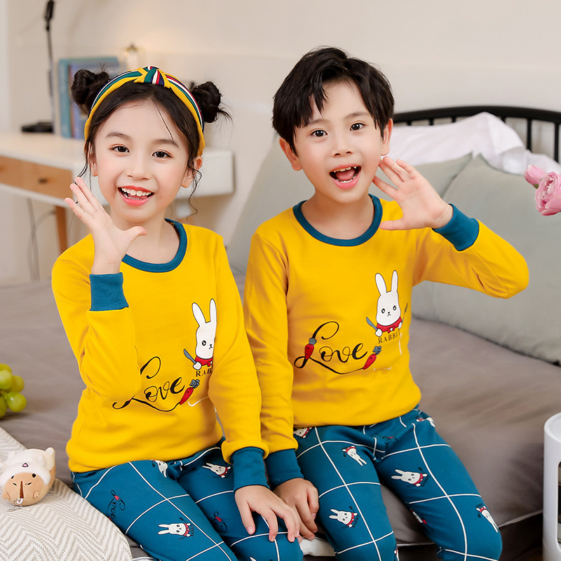 XFW 라운드넥 옐로우 토끼