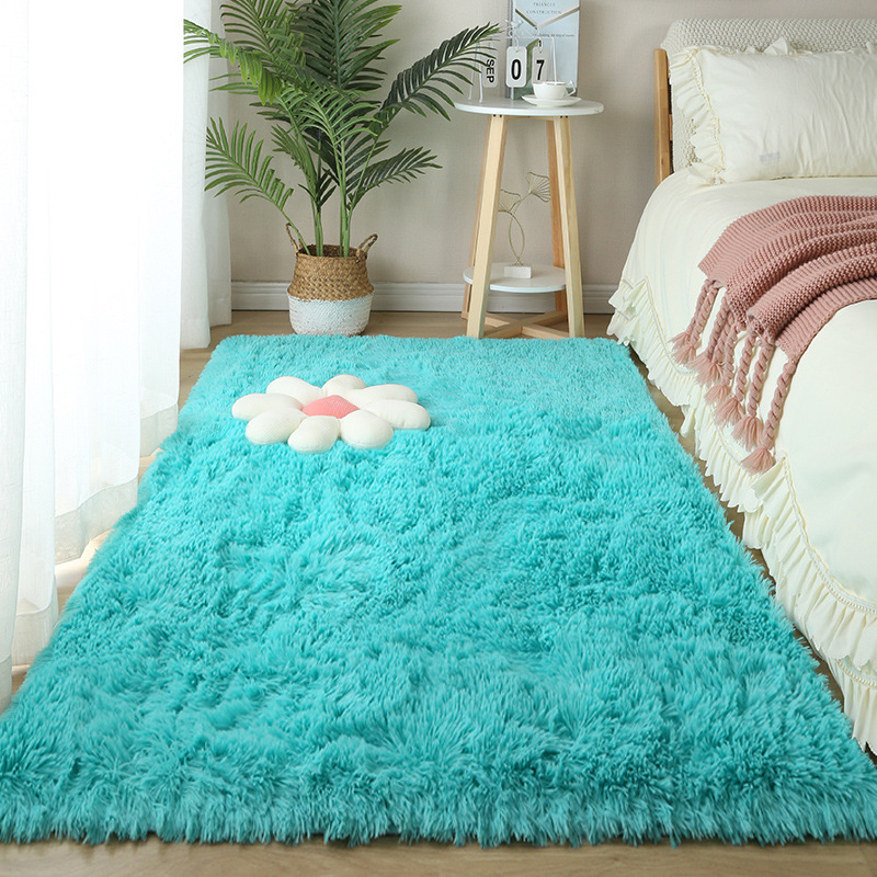 Alfombra mullida para dormitorio – tapete largo junto a la cama o sala, felpa suave, estilo acogedor