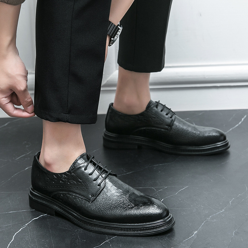 2024 otoño inglés ropa de negocios casual zapatos de piel de vaca con patrón de cocodrilo zapatos de cuero puntuales zapatos de estilo de hombre image 3