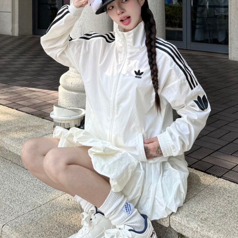 Clover windbreaker jacket for spring and autumn, unisex, with embroidered logo, suitable for sports and outdoor activities, windproof and sun-protective, stand-up collar jacket JI7535