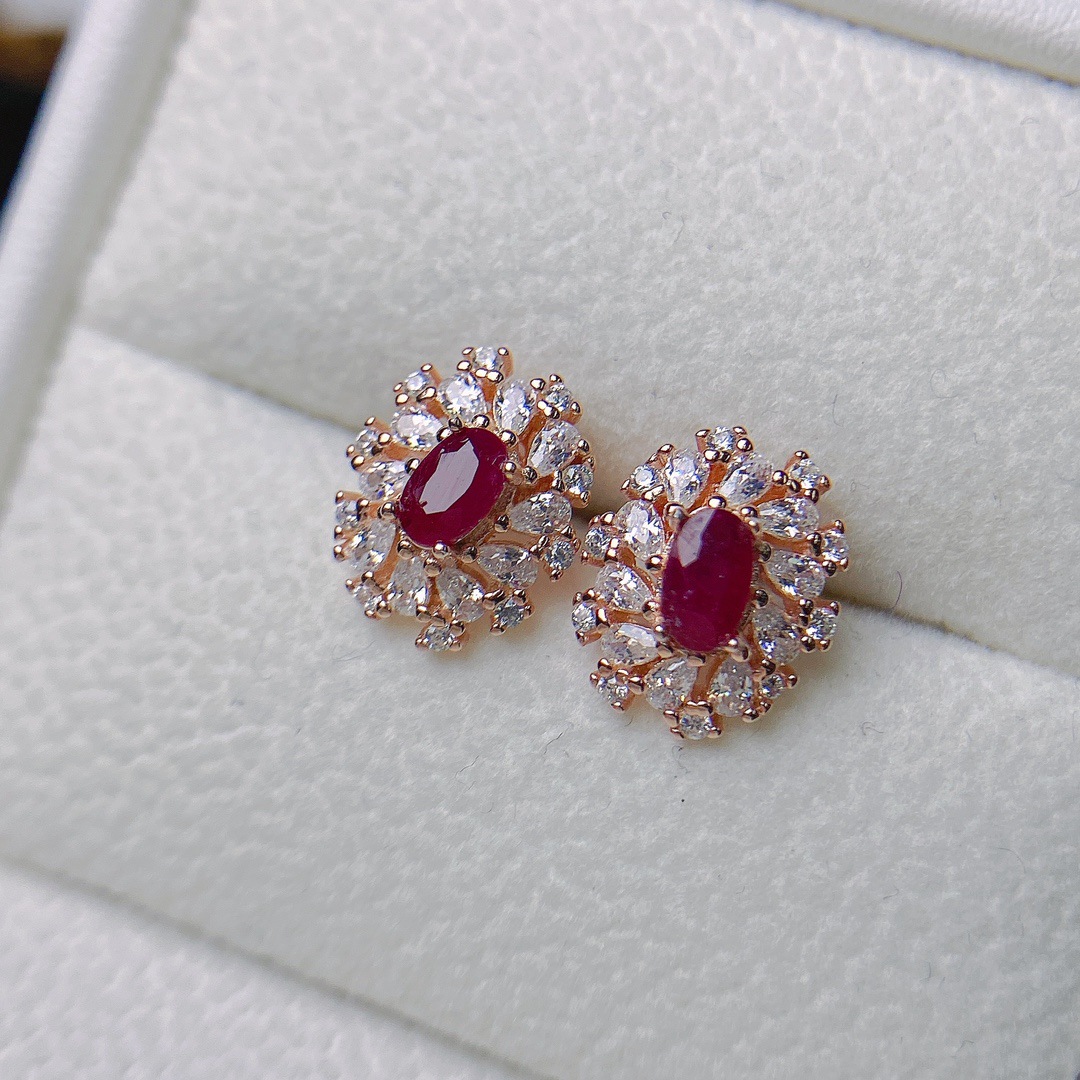 오래 구운 루비 로즈 골드