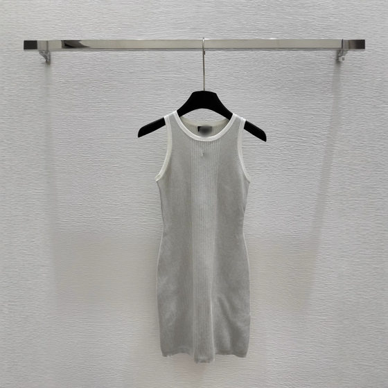Shenzhen Nanyou Correct High Version CH Home 25 Spring and Summer New Micro-standard Rhinestone Crewneck Knitted Vest Dress