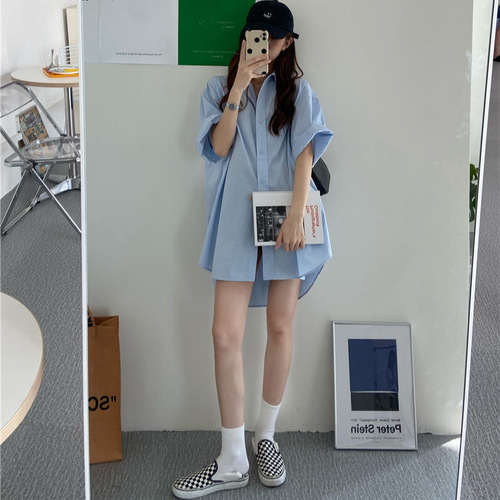 Women's Loose Blue Short-Sleeve Shirt, Korean Style, Medium-Long Length, BF Style Top, Stylish and Fashionable Shirt Dress