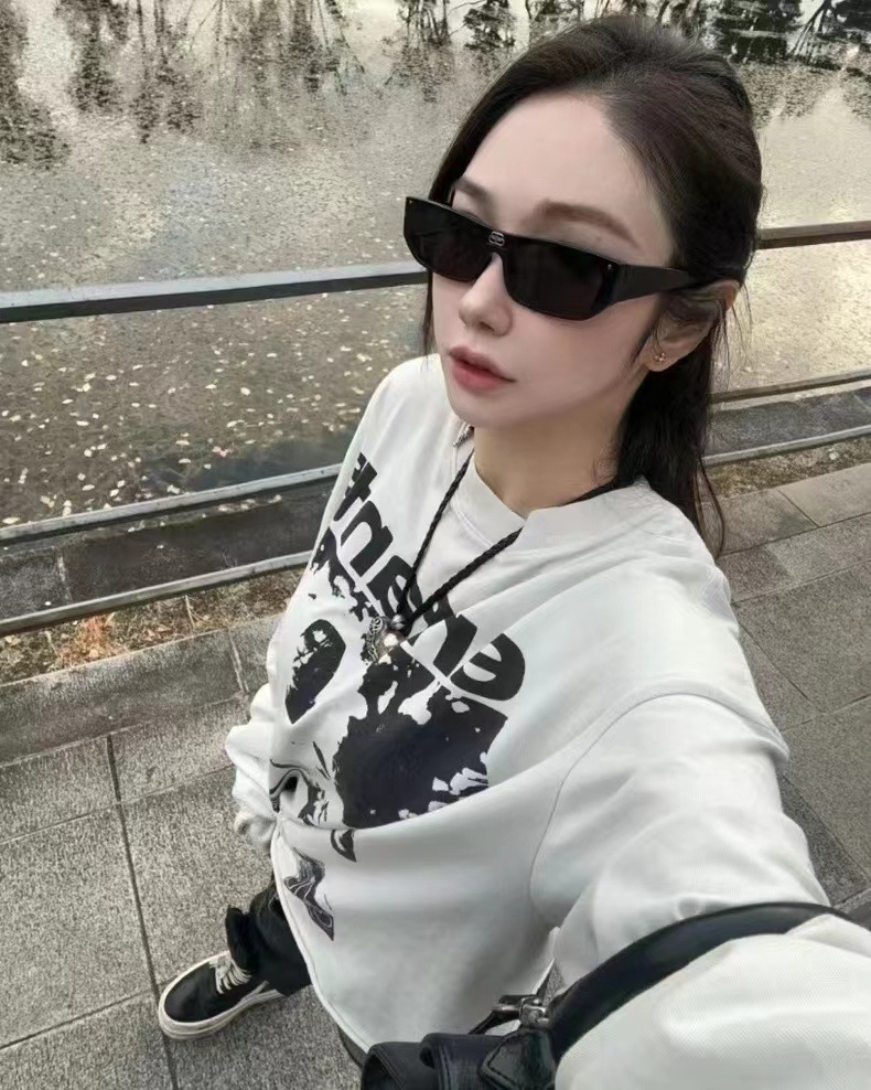 GMABCD Unisex Portrait Graphic Long-Sleeve T-Shirt – Relaxed Cotton Streetwear - detail 22
