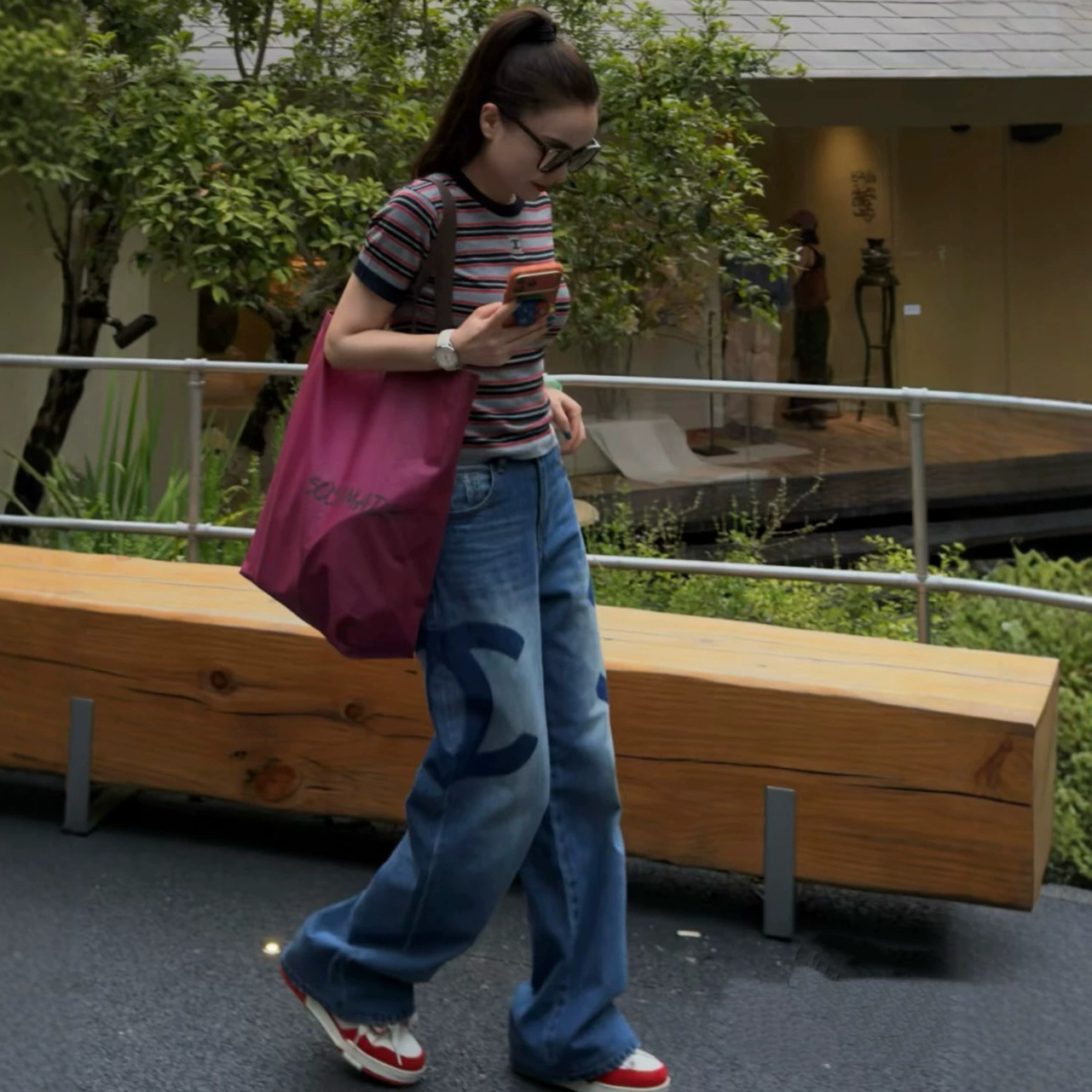 南油小香风高定复古水洗蓝大字母双C印花阔腿显瘦显高牛仔裤女