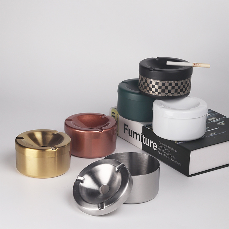 Creative windproof ashtray stainless steel for commercial use