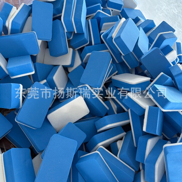 Glass polishing cloth